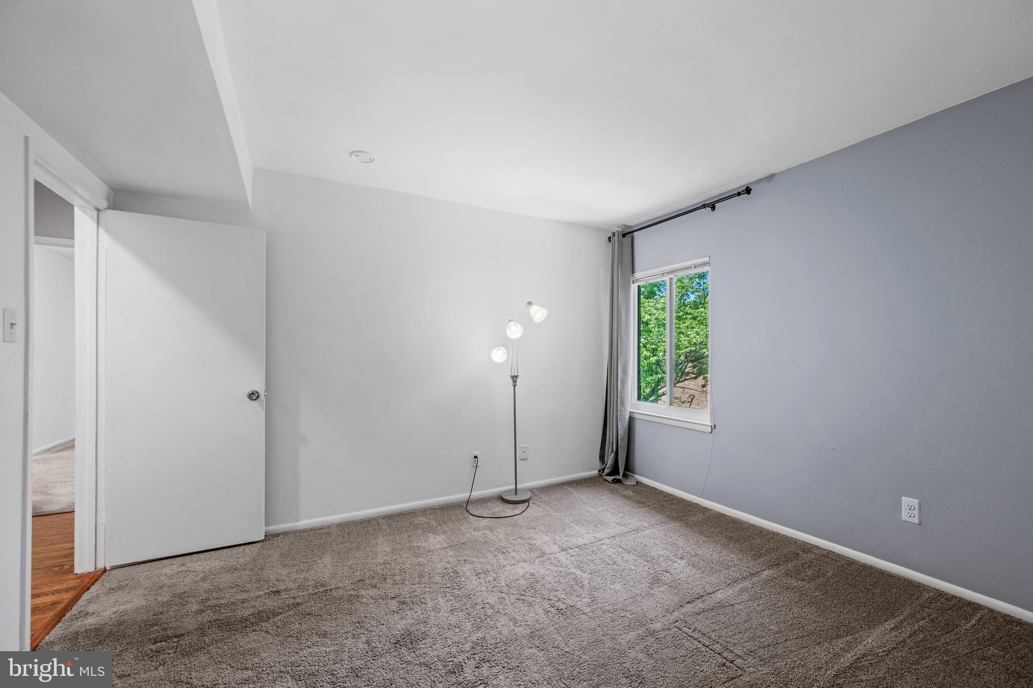 CHERRY GLEN - Residential