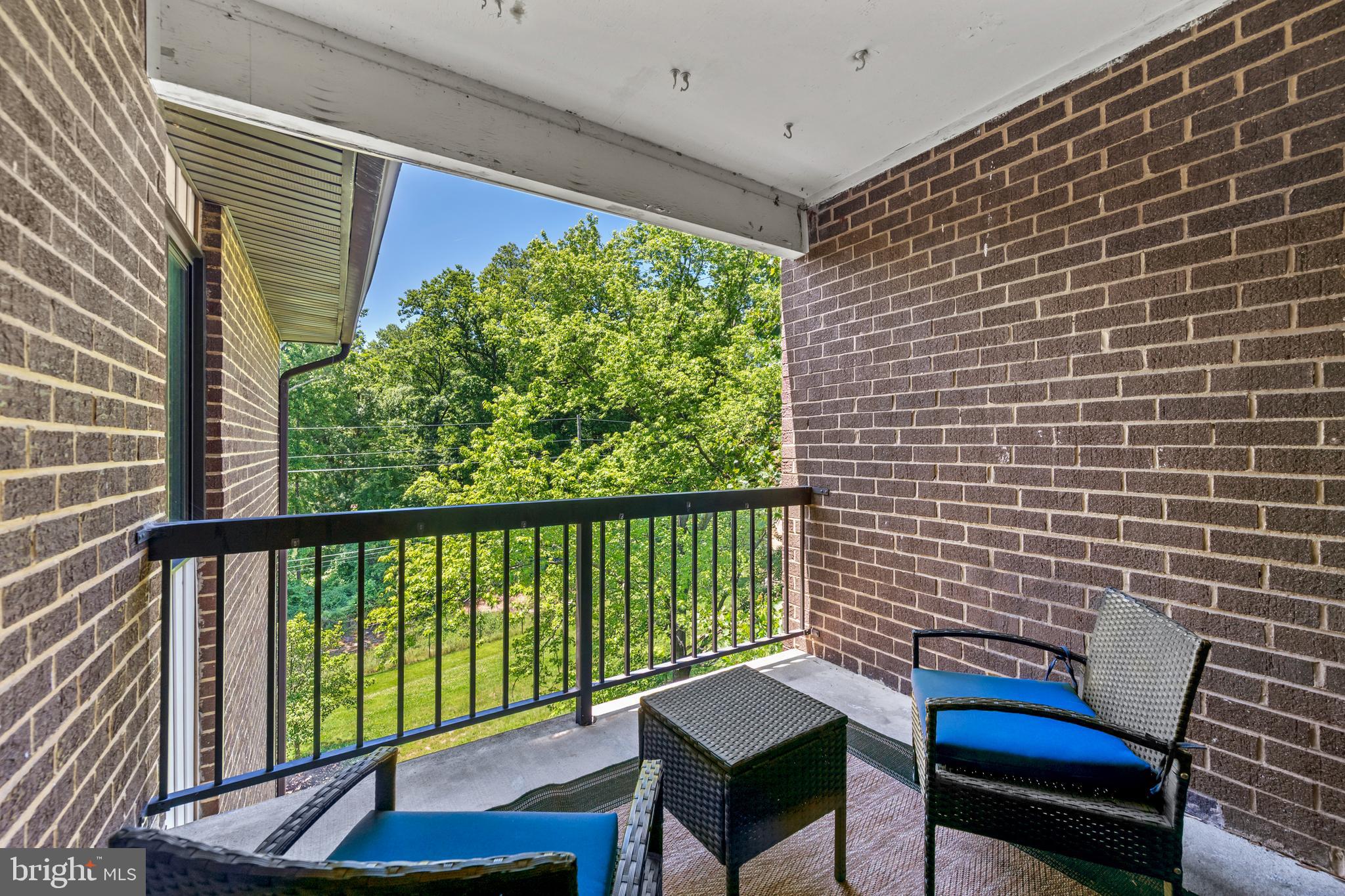 CHERRY GLEN - Residential