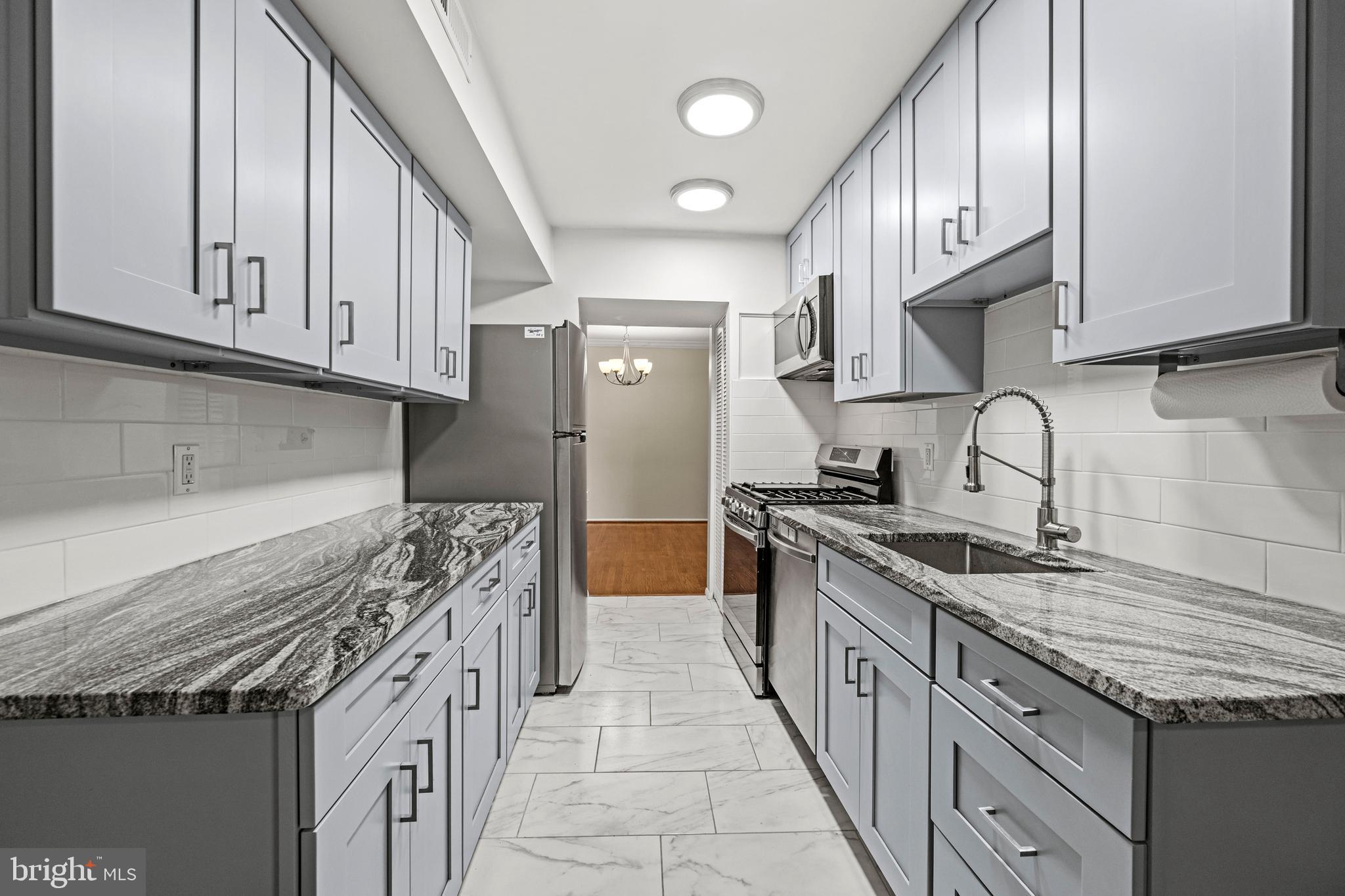 CHERRY GLEN - Residential