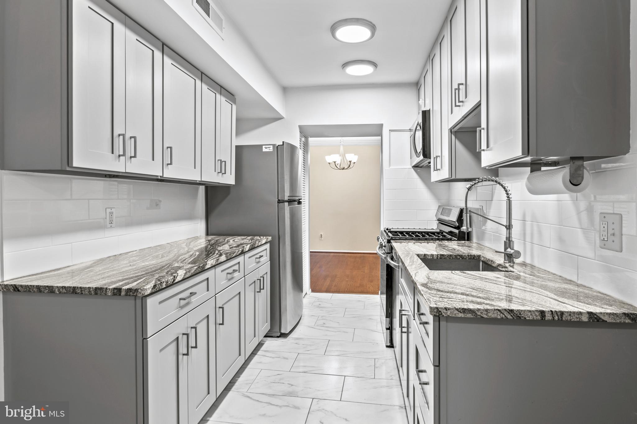 CHERRY GLEN - Residential
