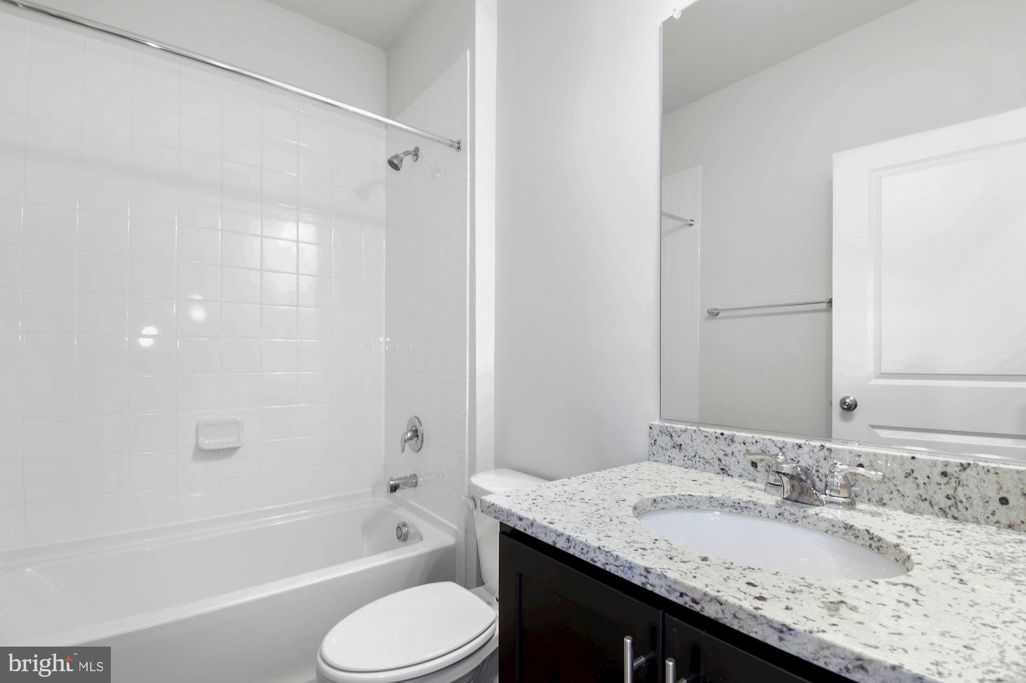 PARKSIDE - Residential
