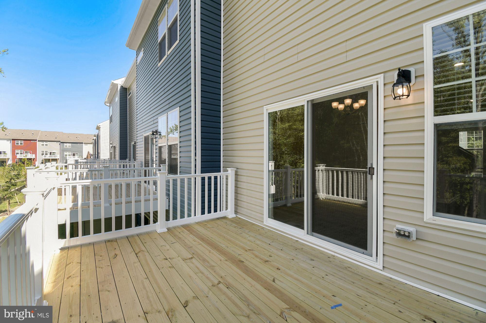 PARKSIDE - Residential