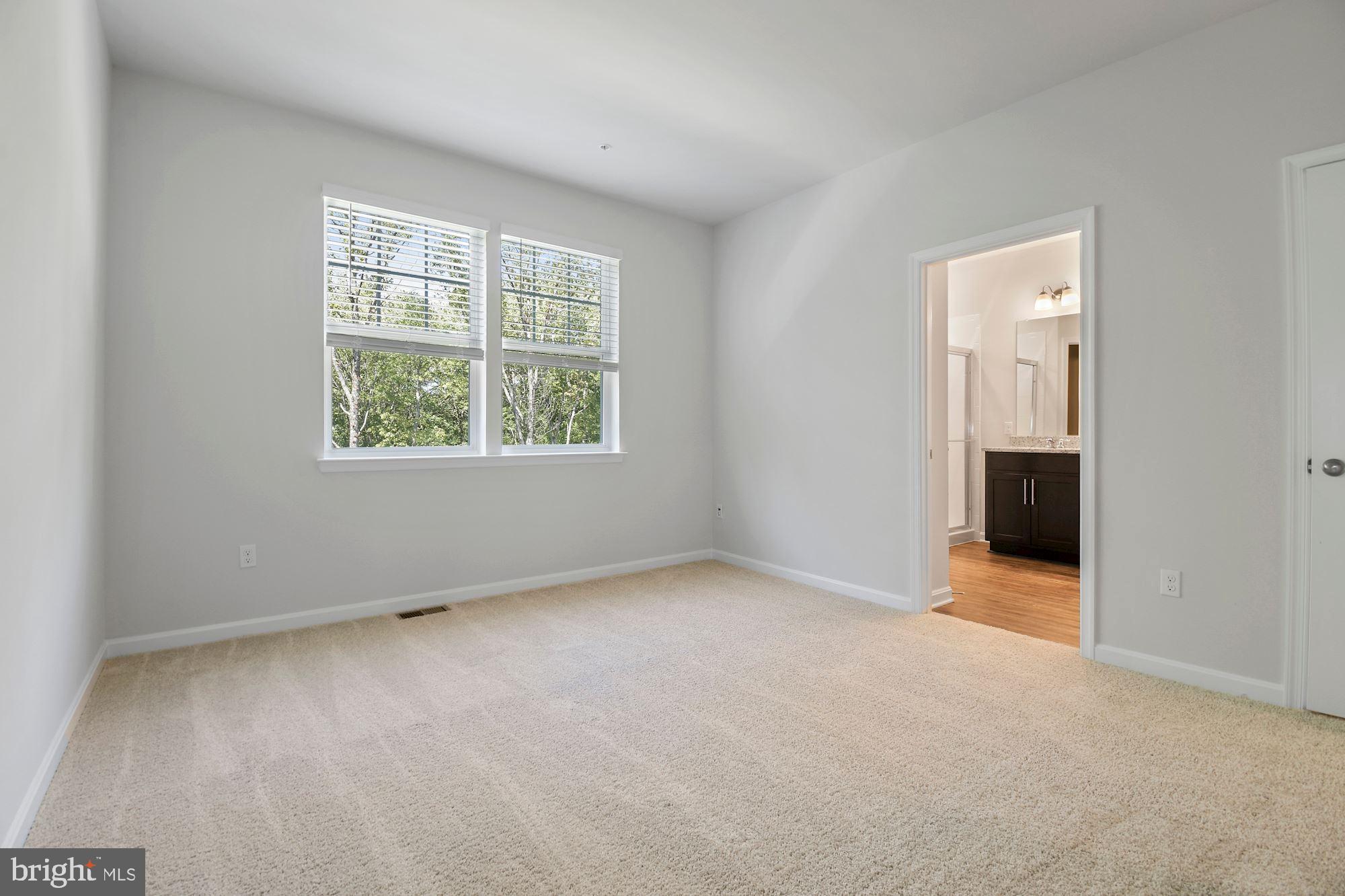 PARKSIDE - Residential