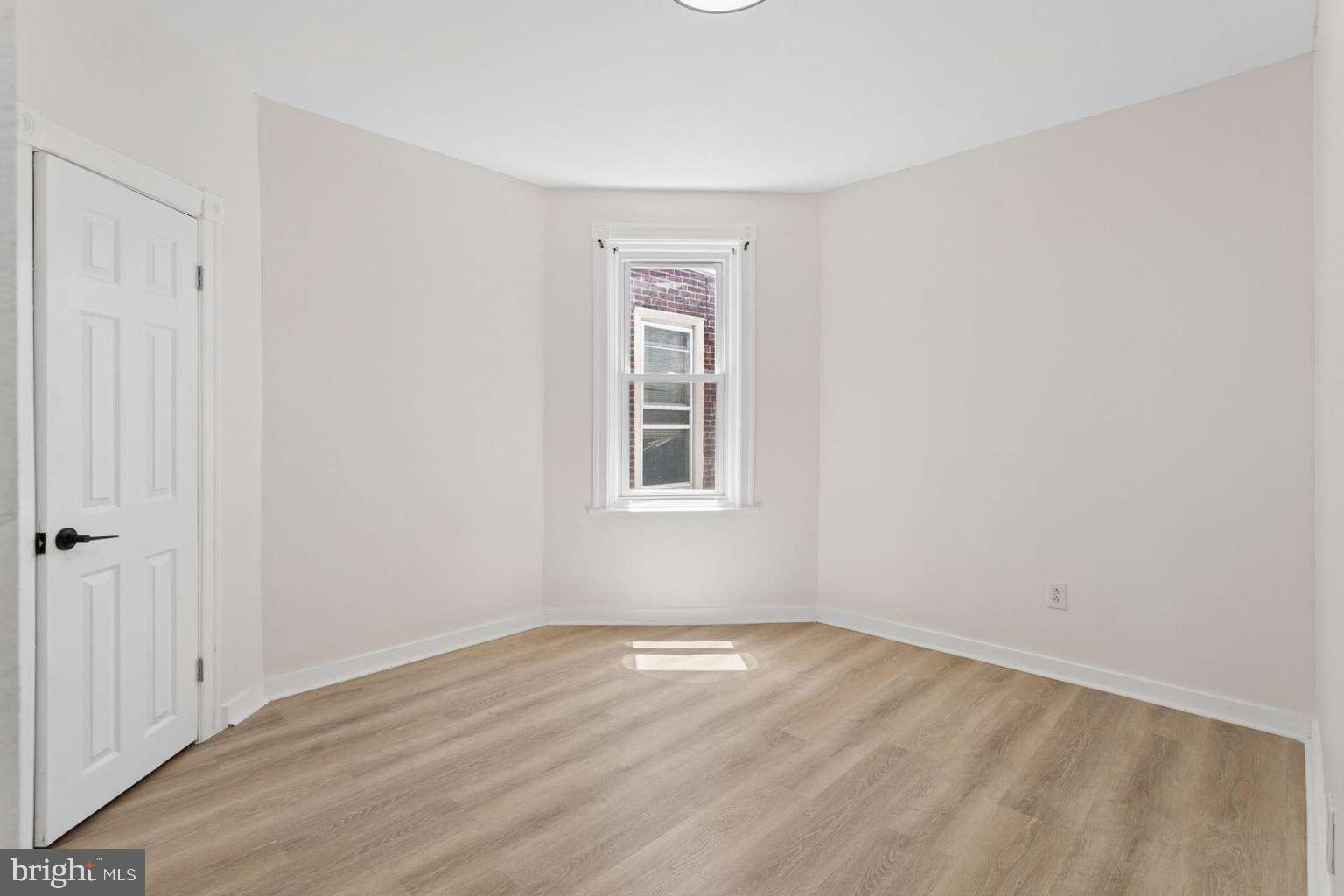 COBBS CREEK - Residential