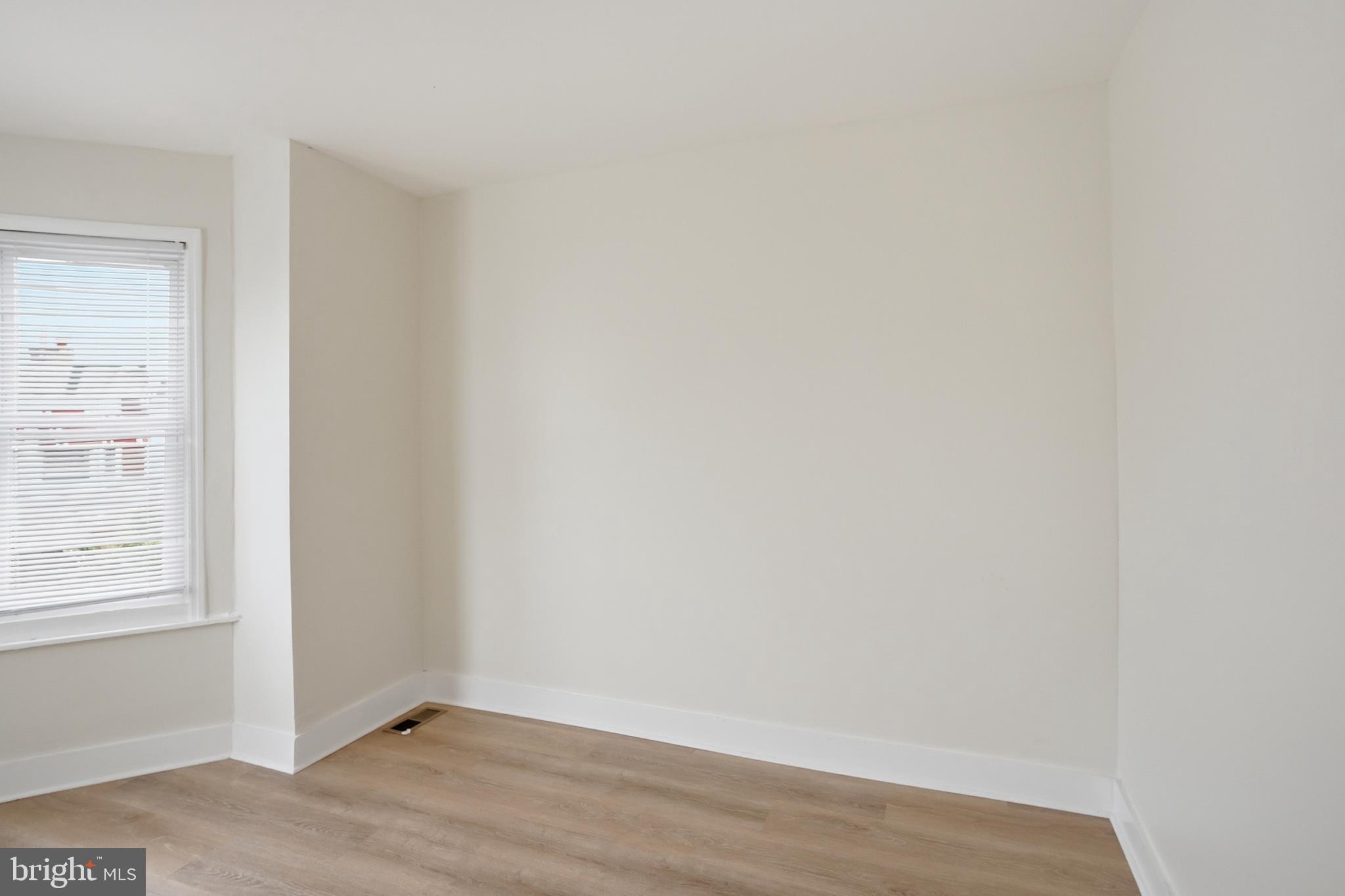 COBBS CREEK - Residential