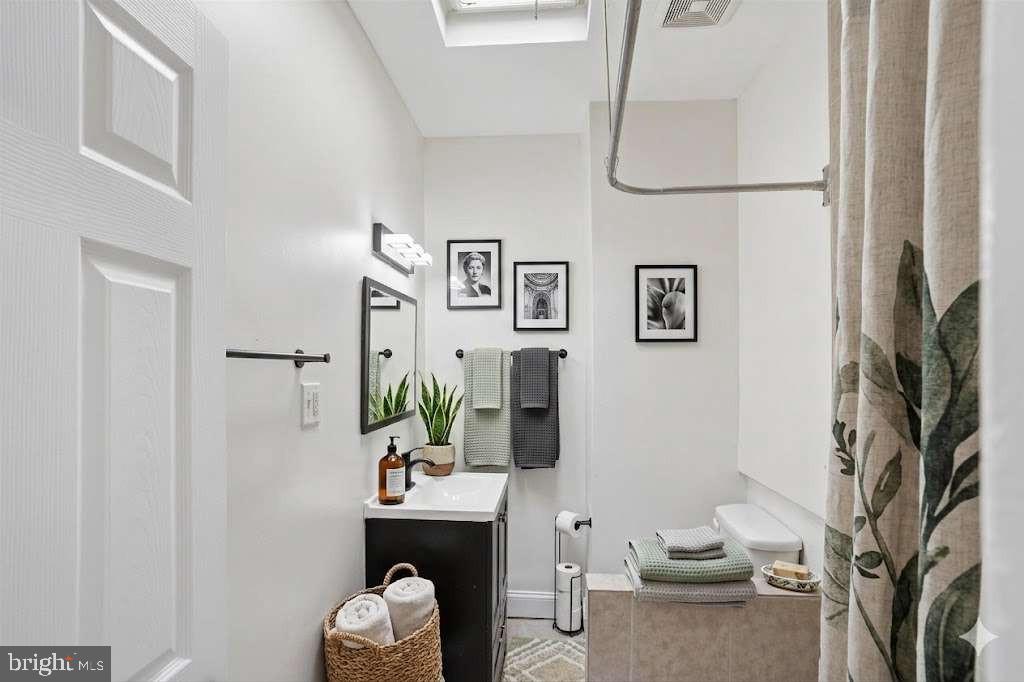 COBBS CREEK - Residential