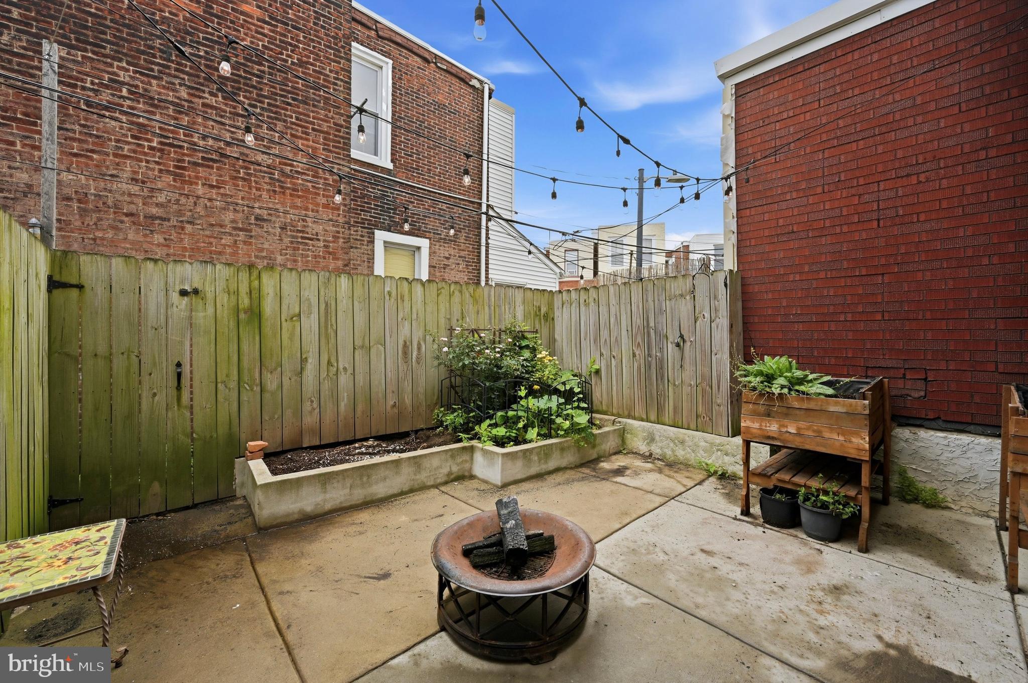 PORT RICHMOND - Residential