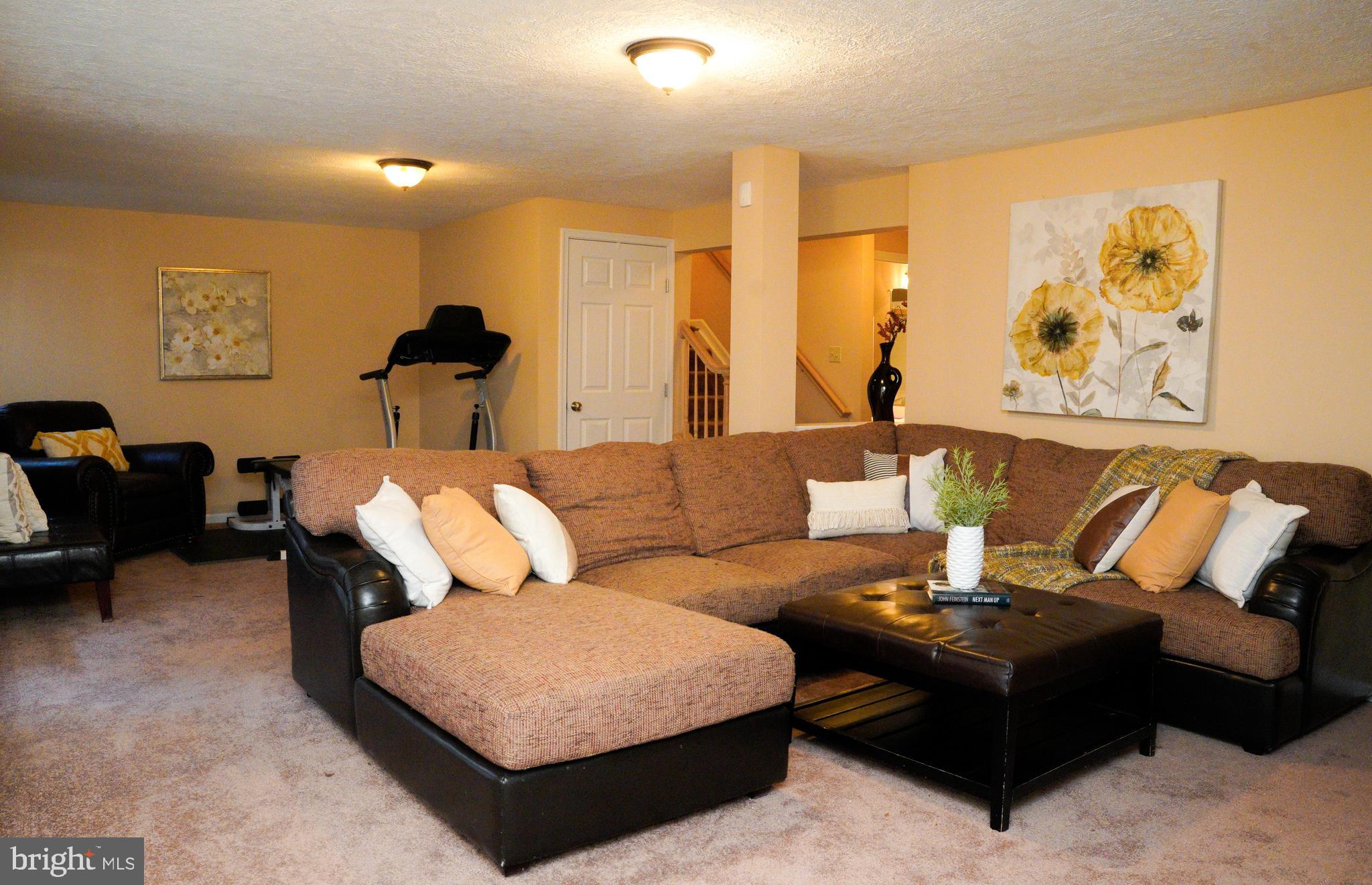 HEWITT FARMS - Residential