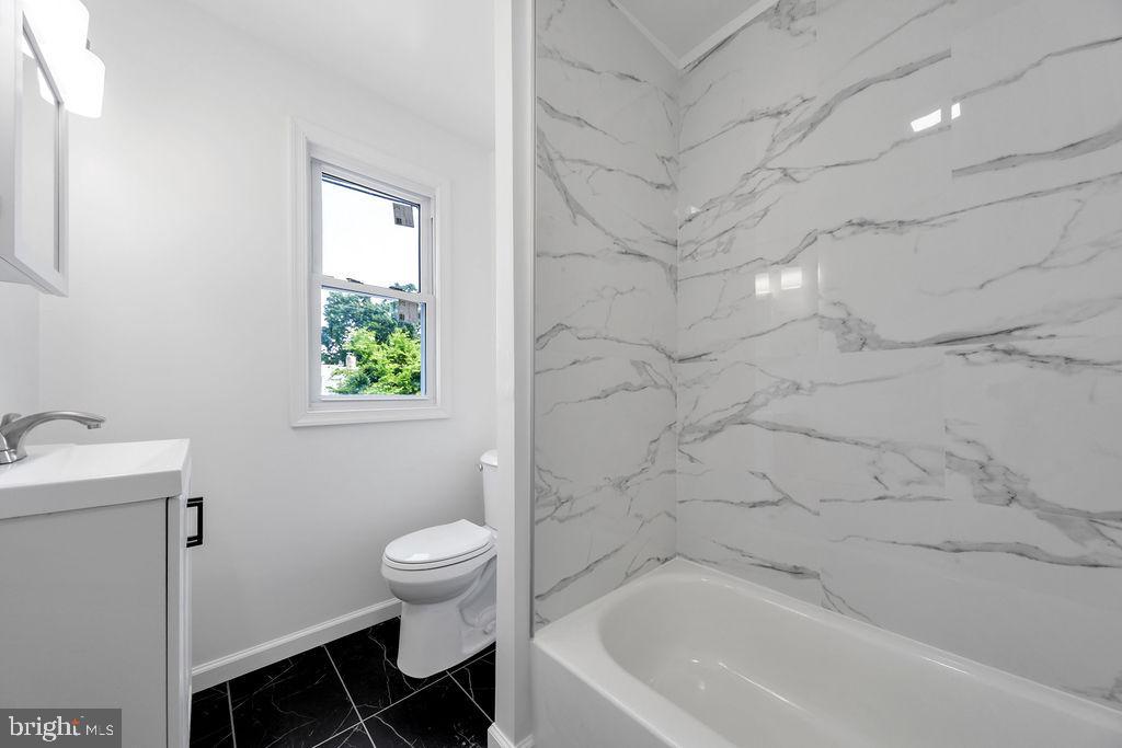 COLLINGDALE - Residential