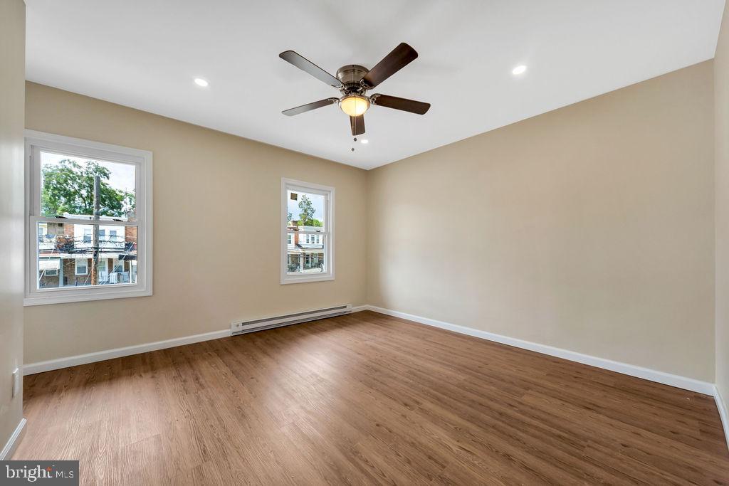 COLLINGDALE - Residential