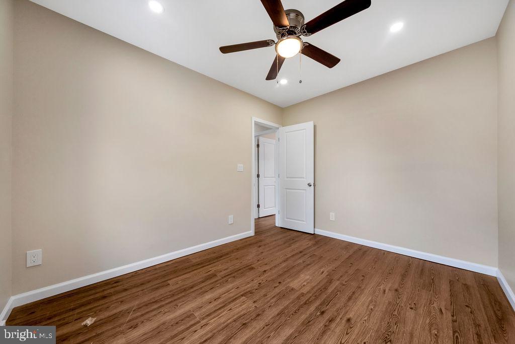 COLLINGDALE - Residential