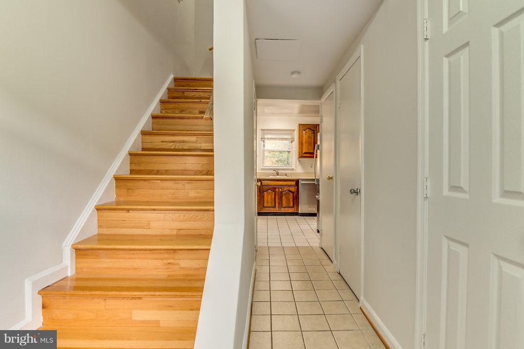 NEWINGTON STATION - Residential Lease
