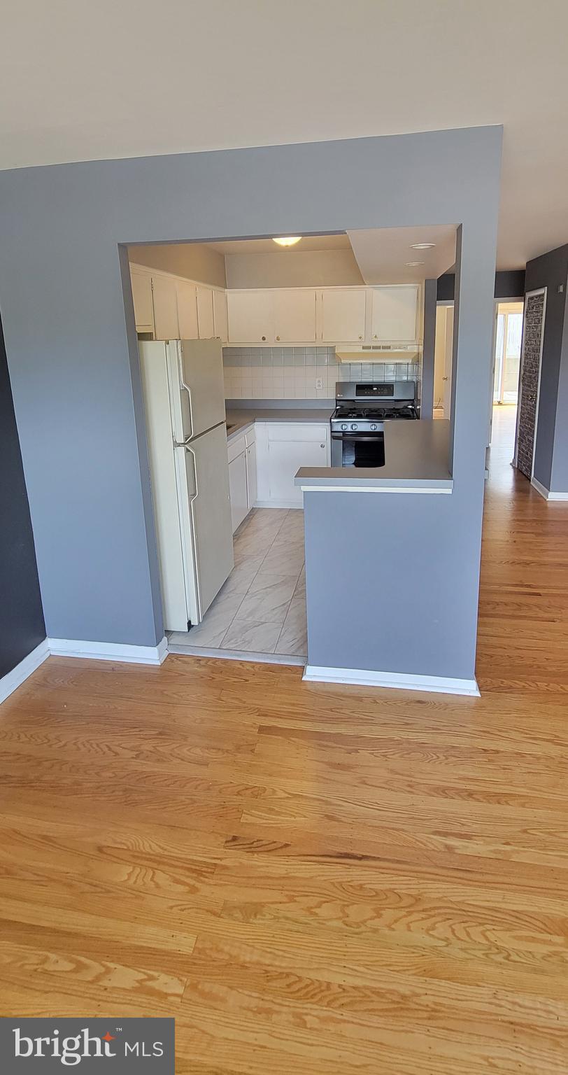 FOX CHASE - Residential Lease