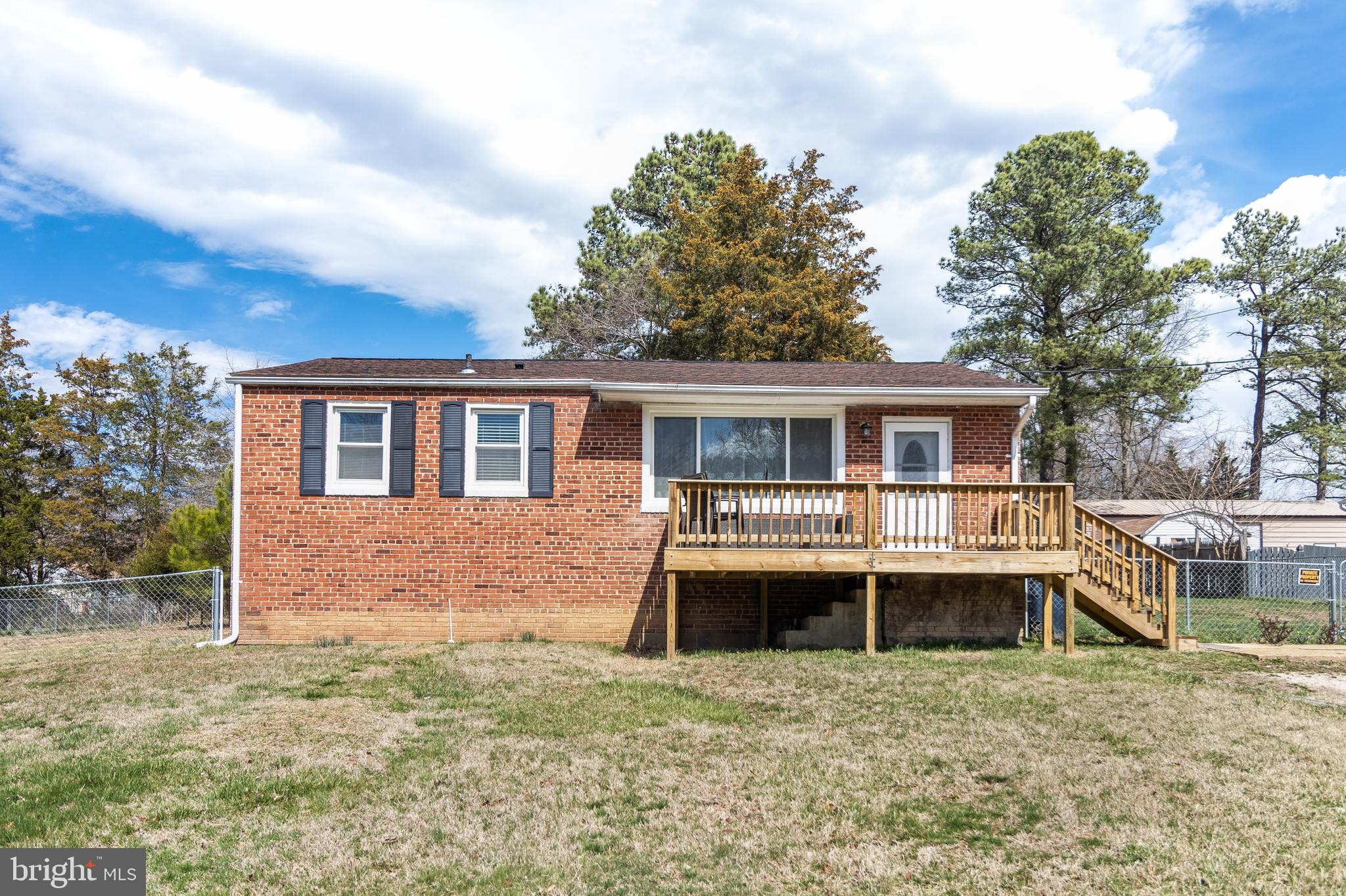 PLEASANT SPRINGS - Residential