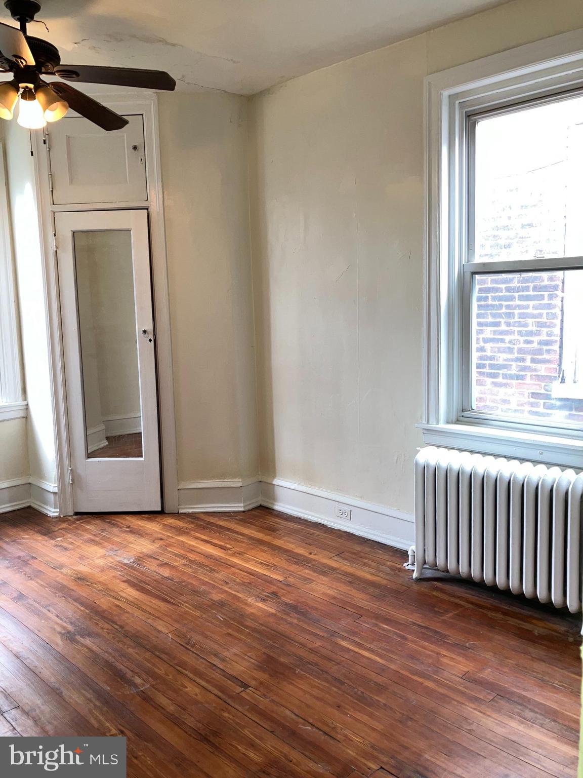 LOGAN - Residential