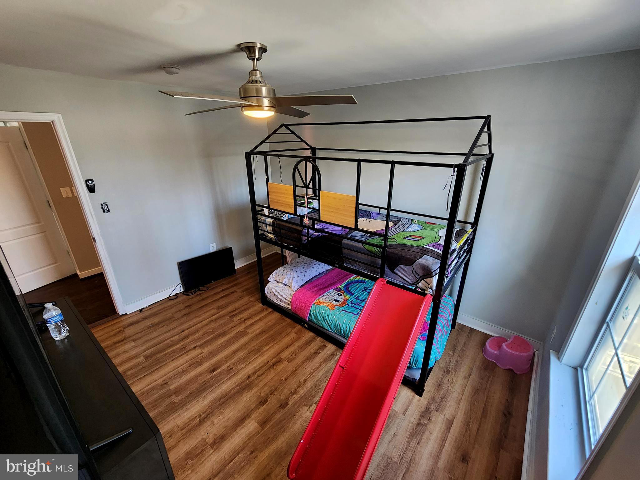 DALE CITY - Residential