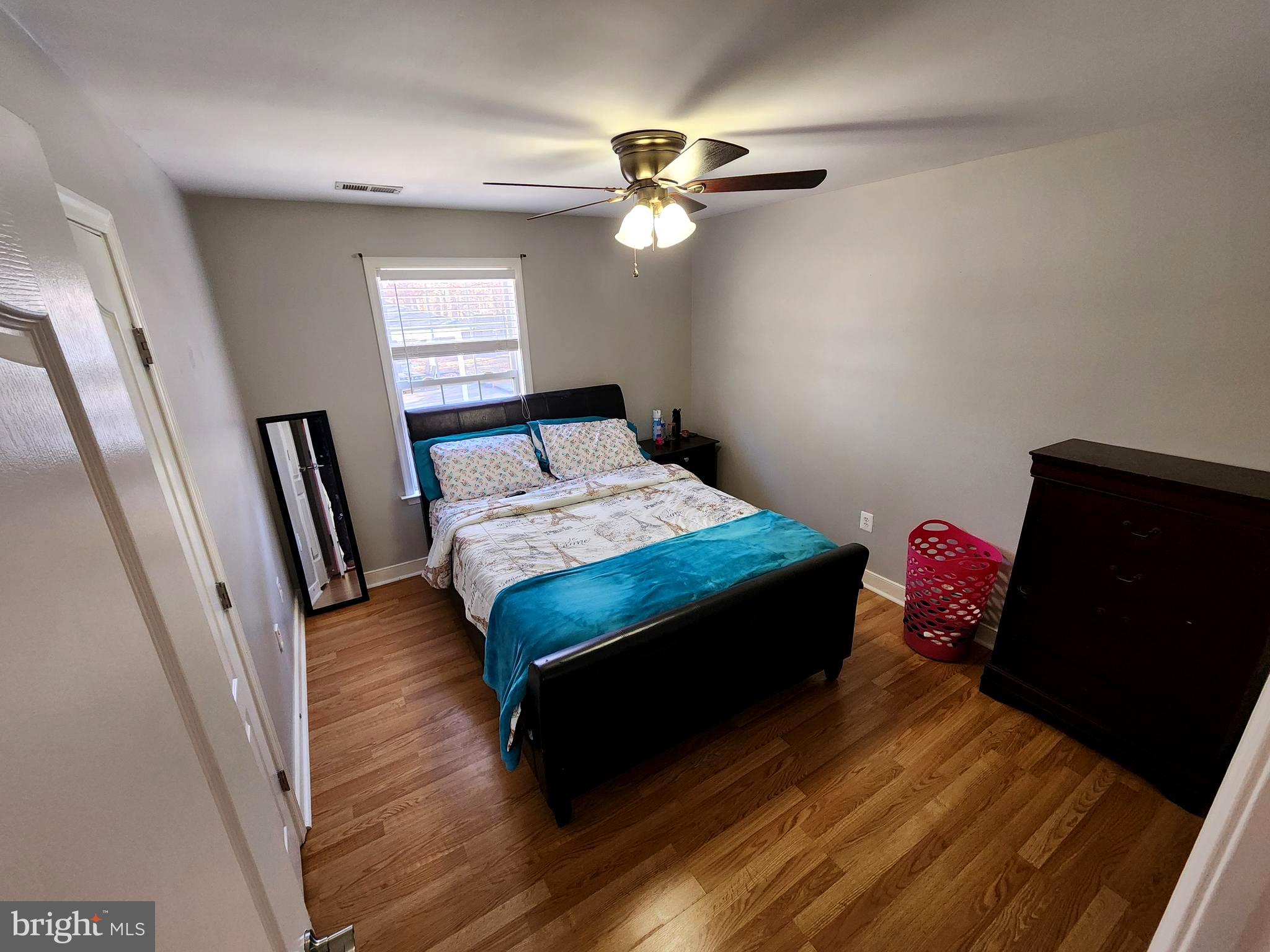 DALE CITY - Residential