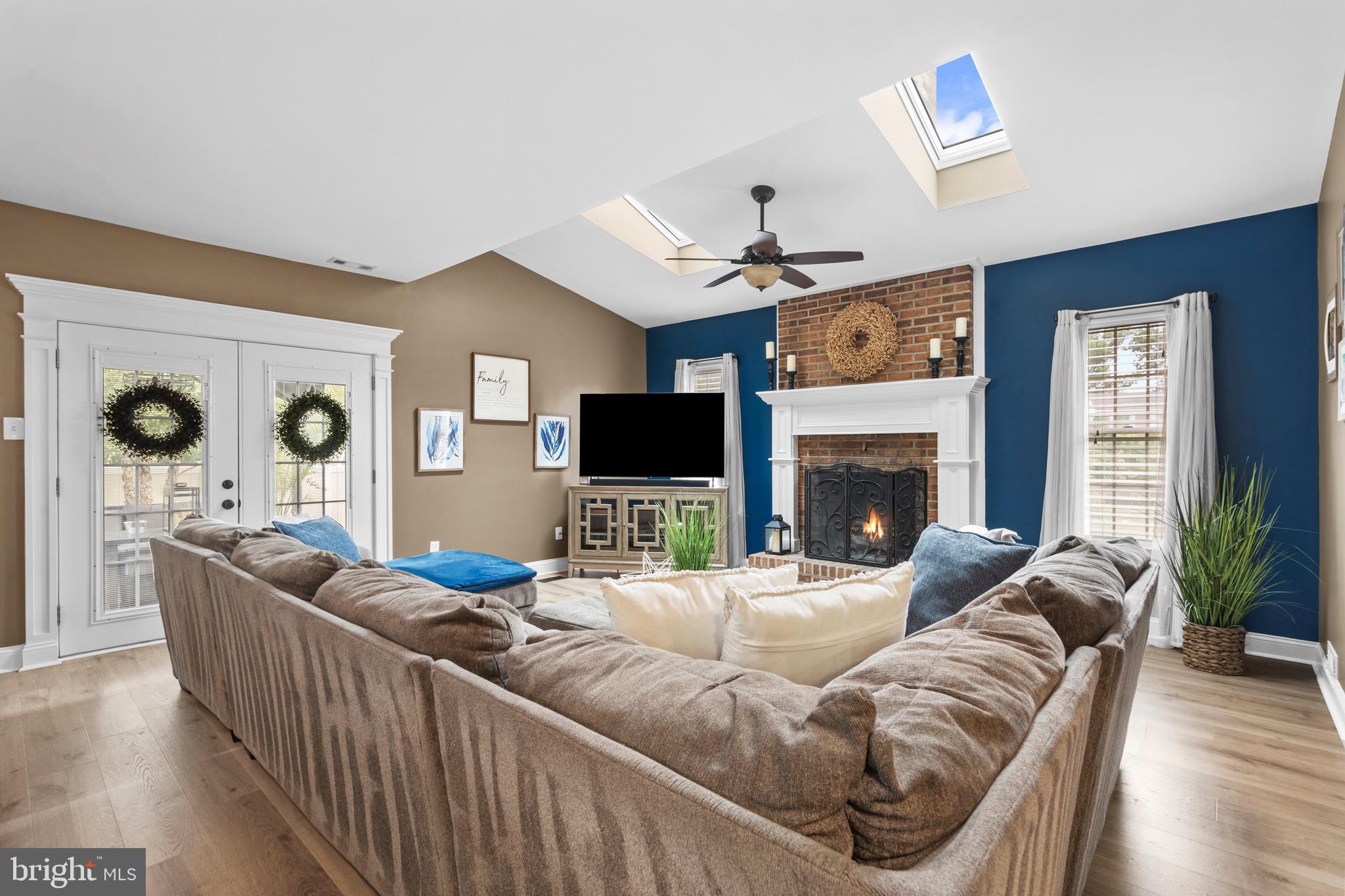 DURHAM CHASE - Residential