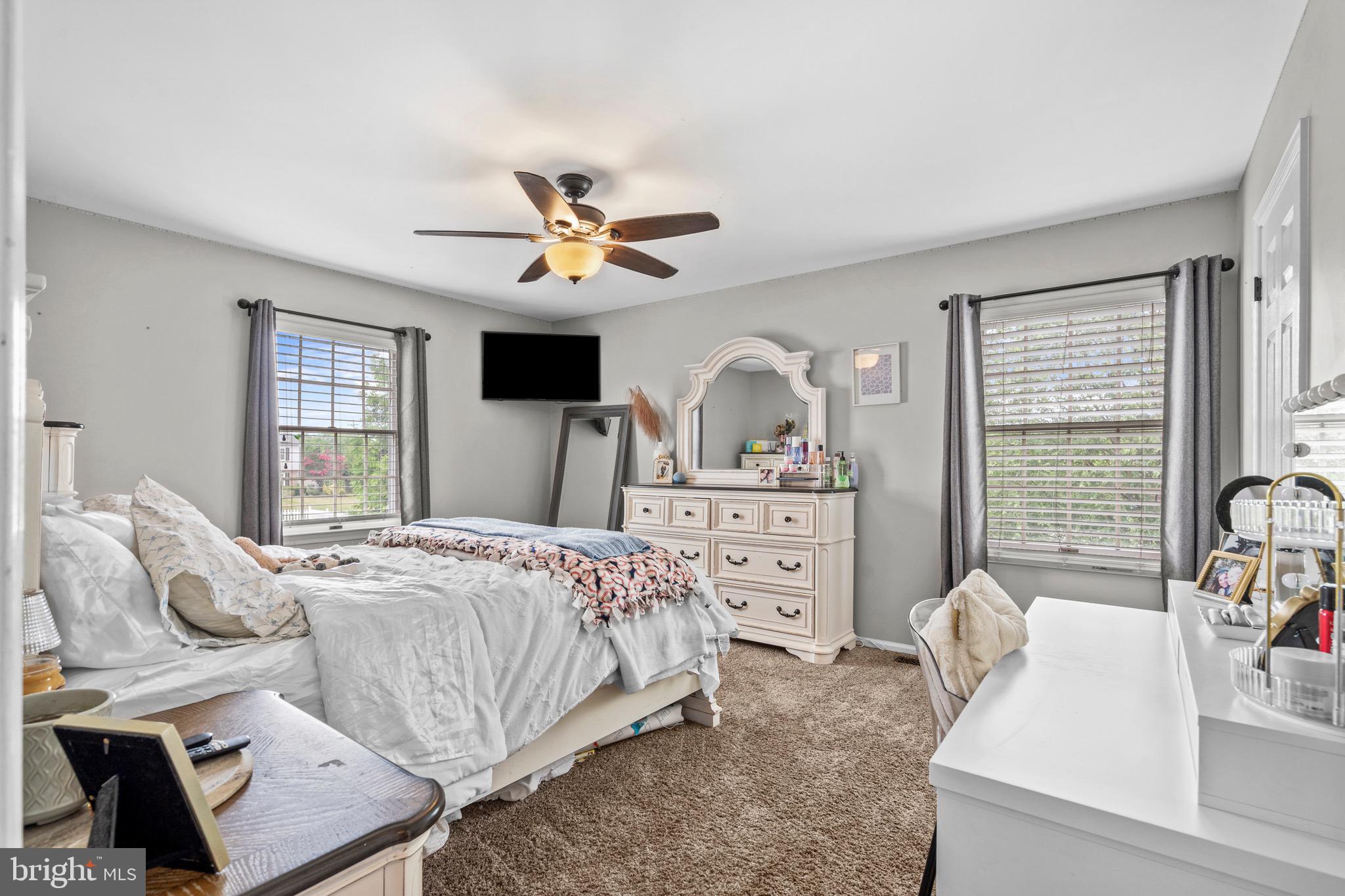DURHAM CHASE - Residential