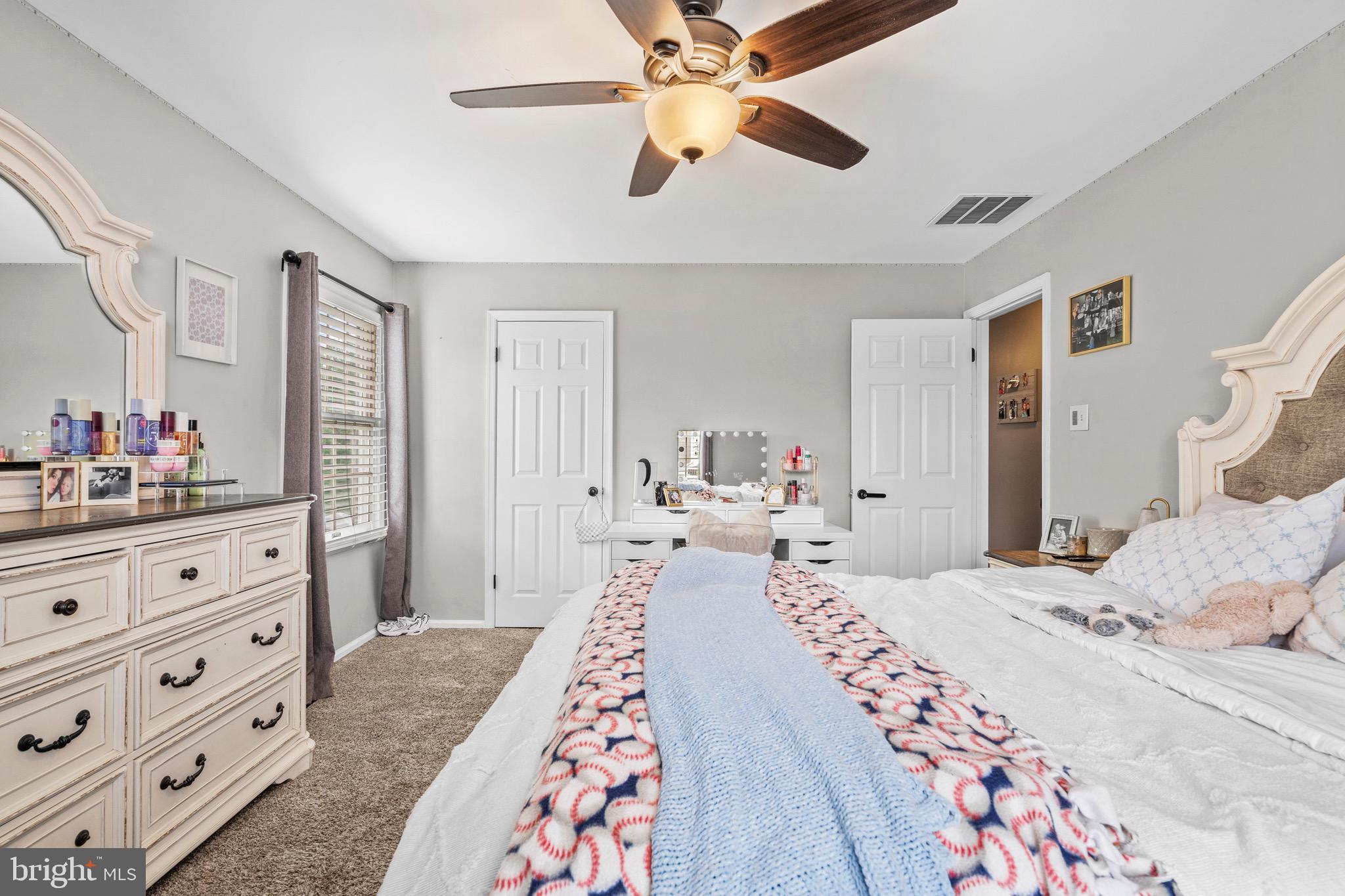DURHAM CHASE - Residential