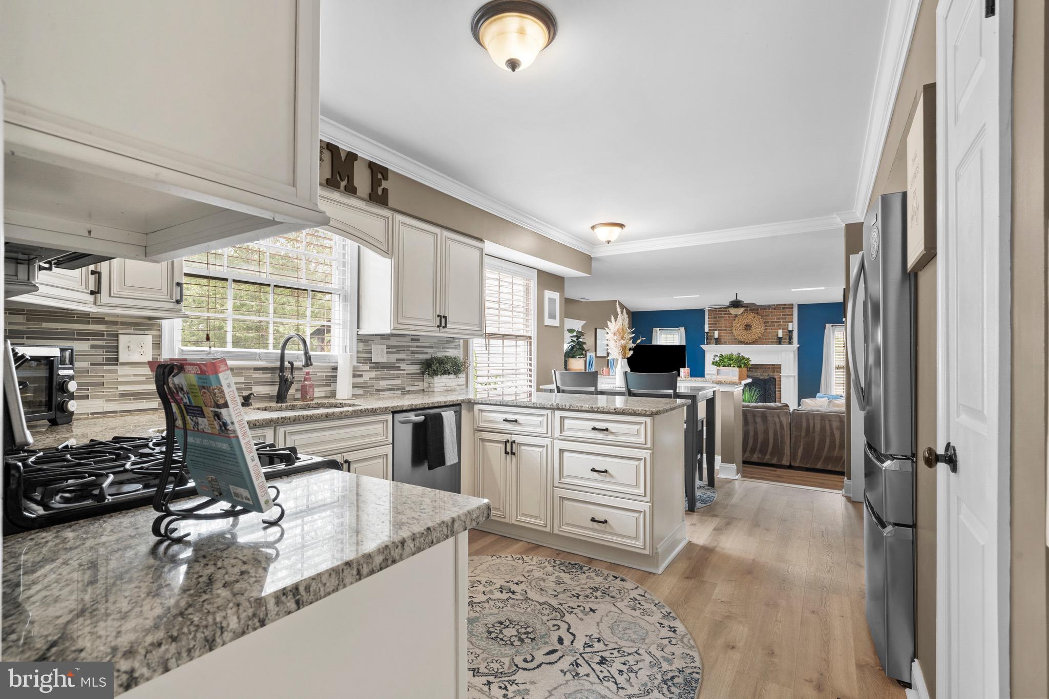 DURHAM CHASE - Residential