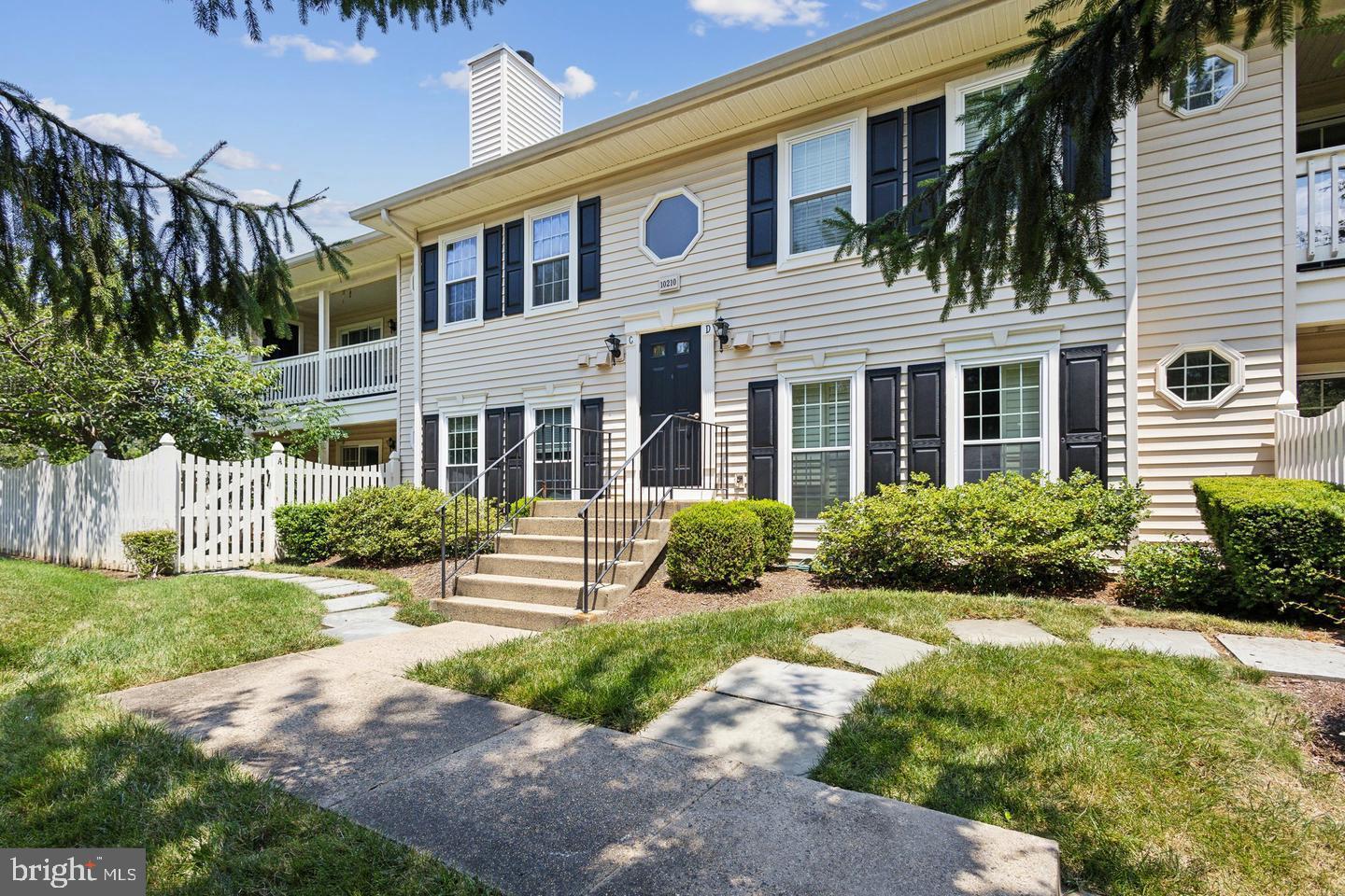 TREVOR HOUSE - Residential Lease