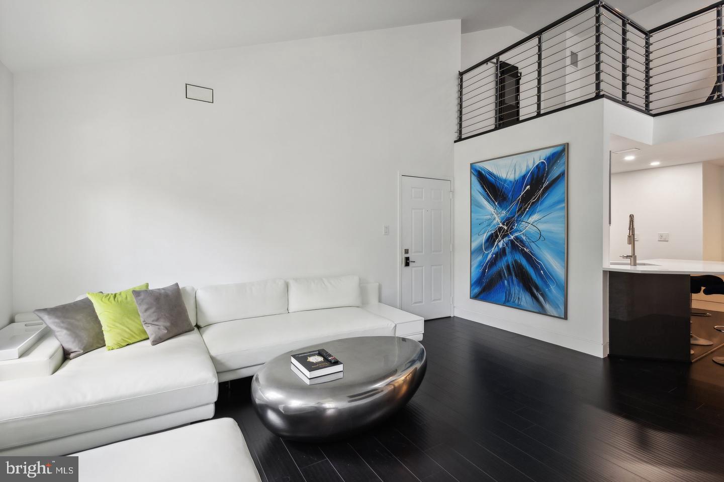 TREVOR HOUSE - Residential Lease