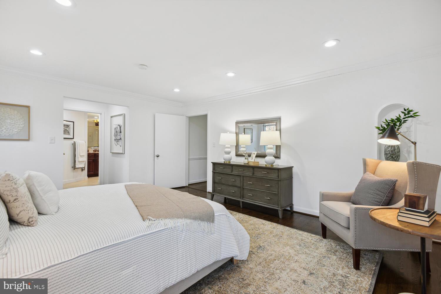 EVERMAY - Residential