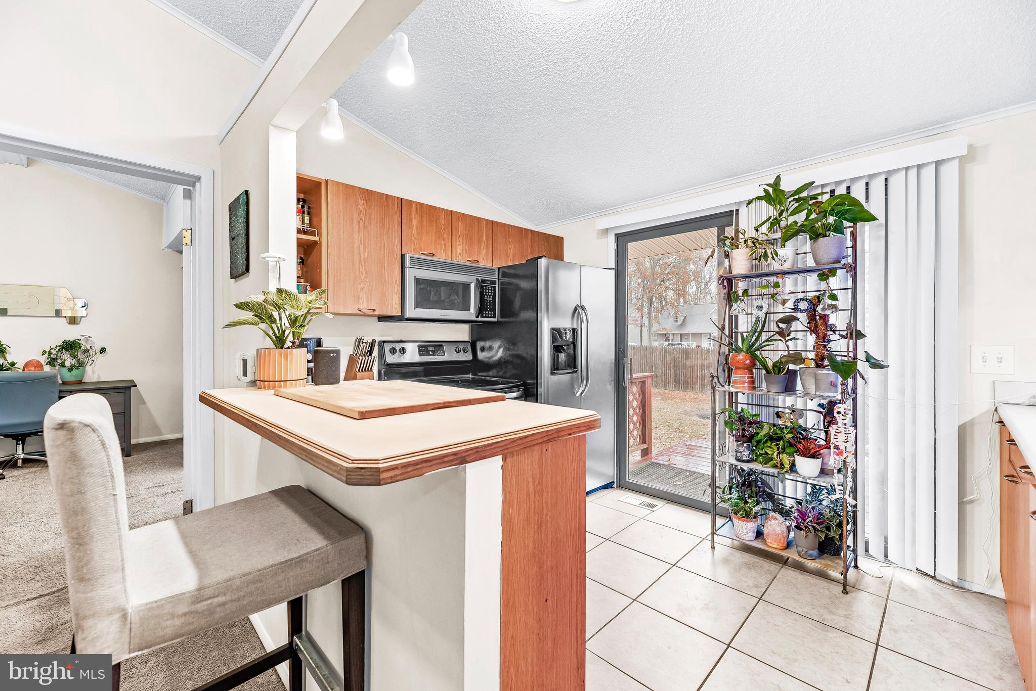 AVALON SHORES - Residential