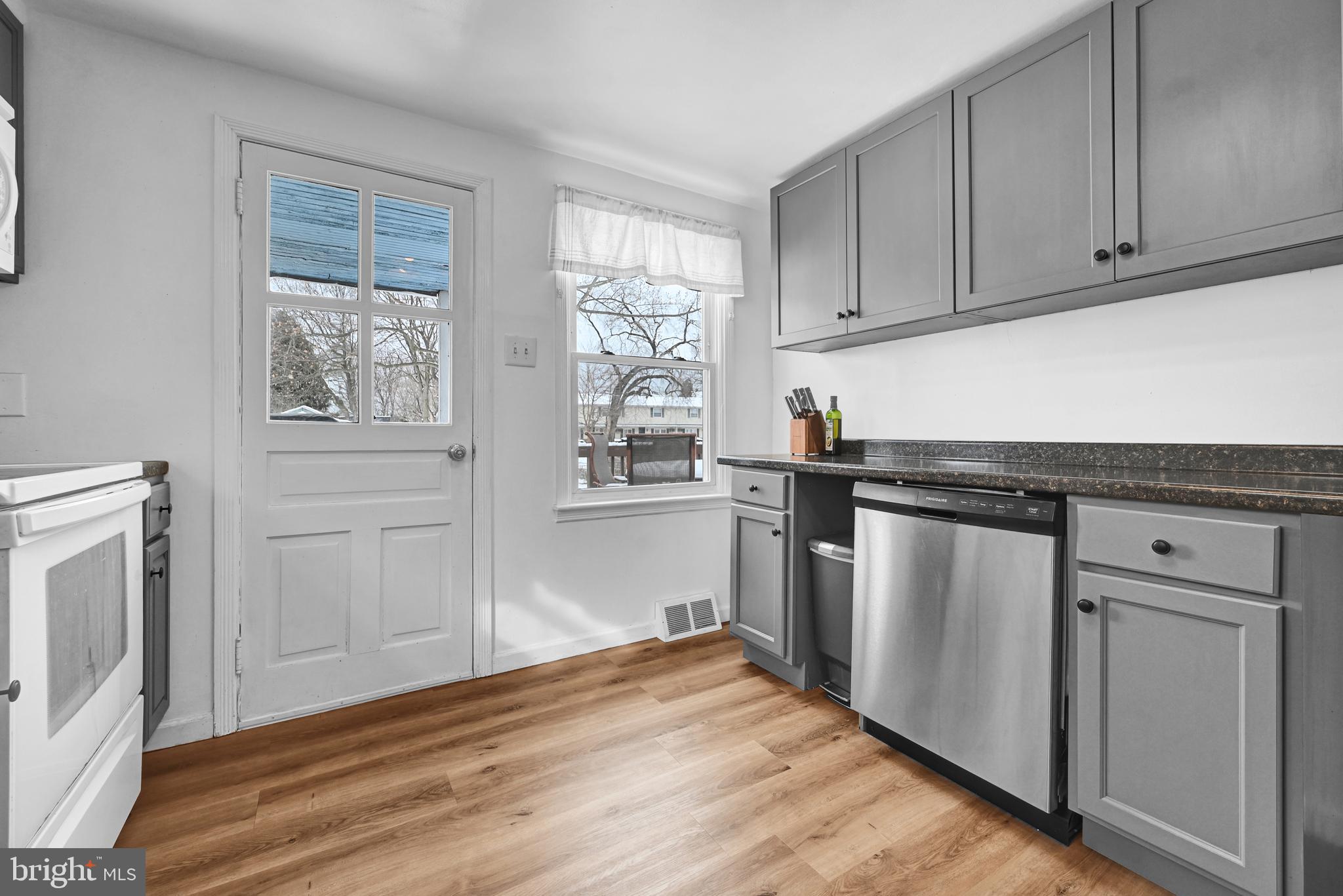 MT WOLF BORO - Residential