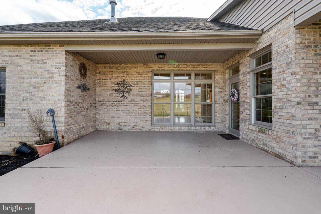 FAIRWAY MANOR - Residential