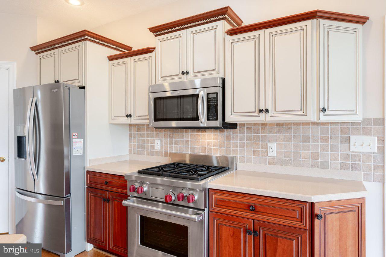 FAIRWAY MANOR - Residential