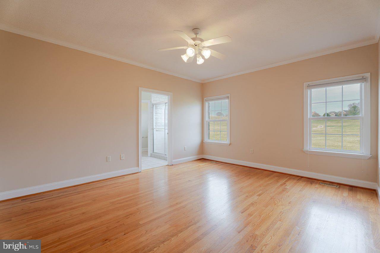 FAIRWAY MANOR - Residential