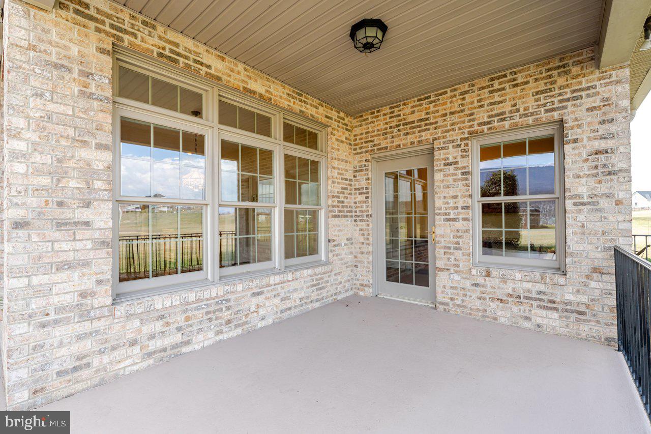 FAIRWAY MANOR - Residential