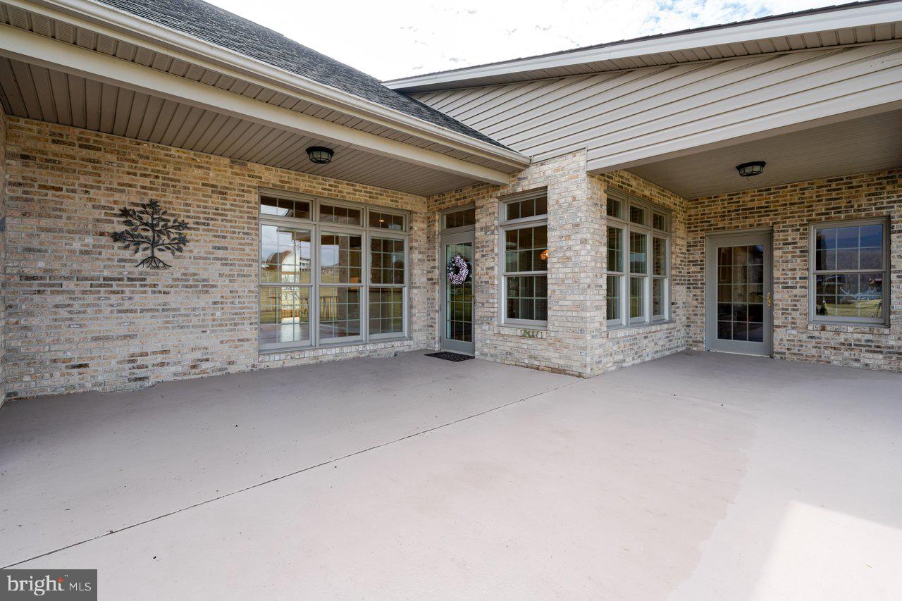 FAIRWAY MANOR - Residential