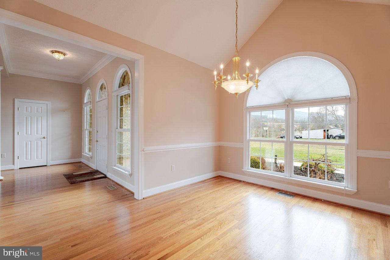 FAIRWAY MANOR - Residential