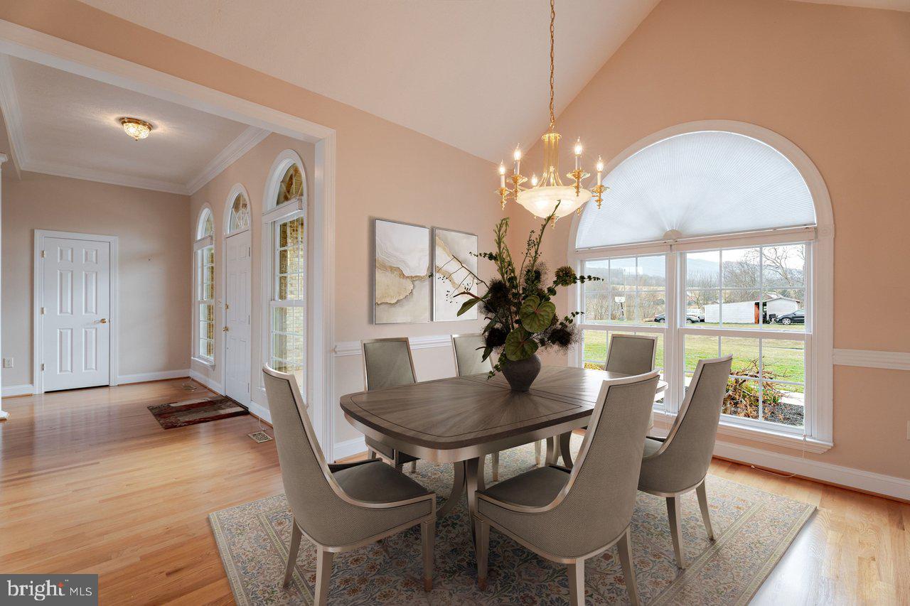 FAIRWAY MANOR - Residential