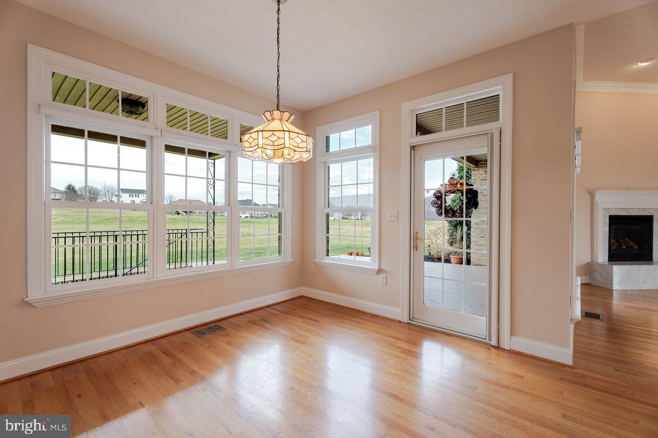 FAIRWAY MANOR - Residential
