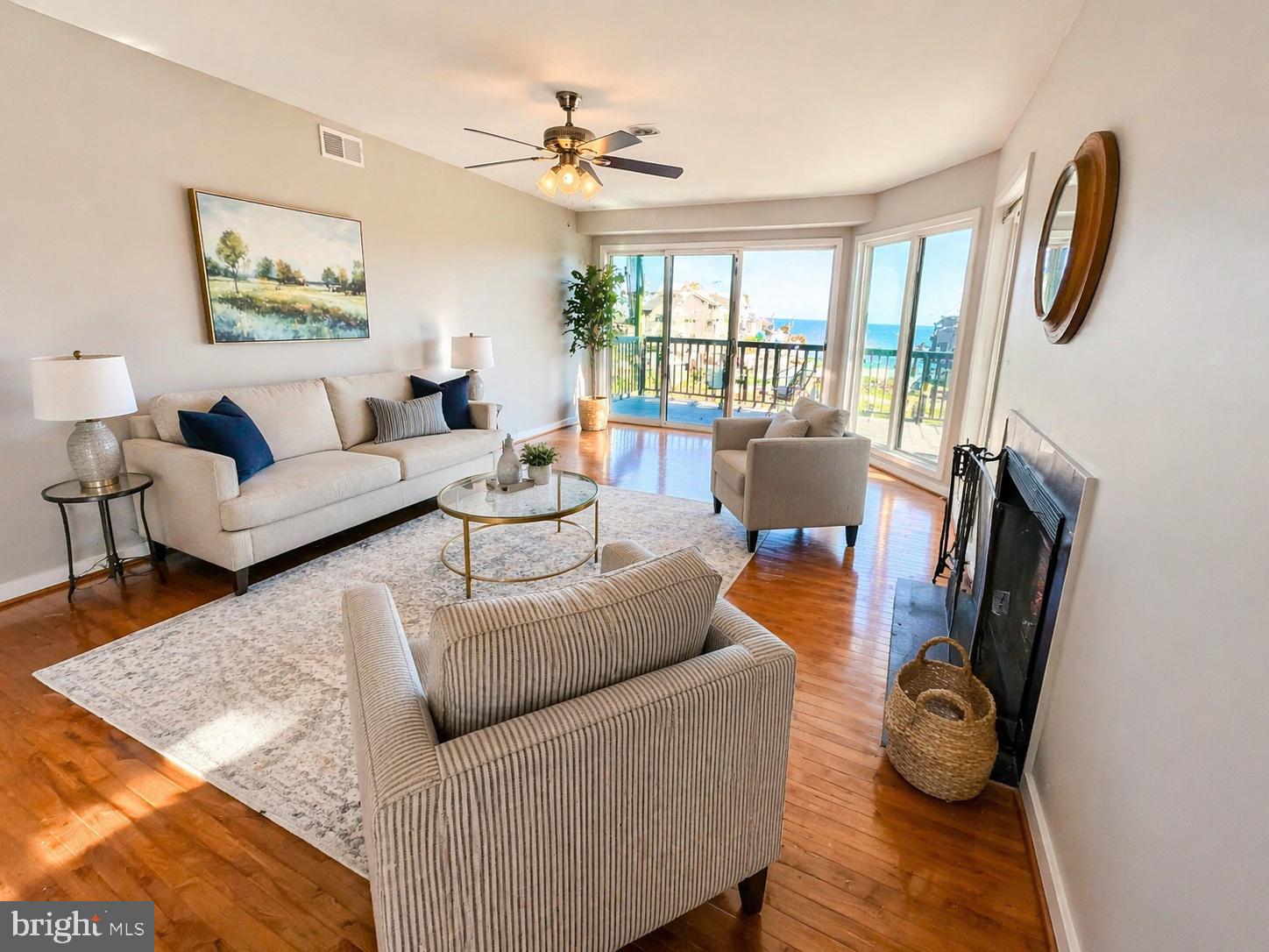 CHESAPEAKE HARBOUR - Residential