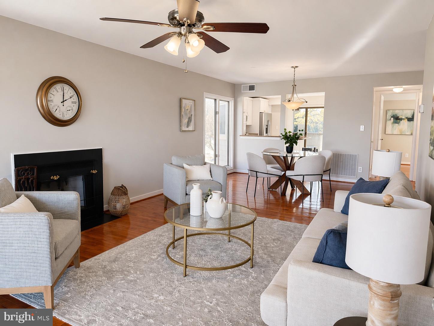 CHESAPEAKE HARBOUR - Residential