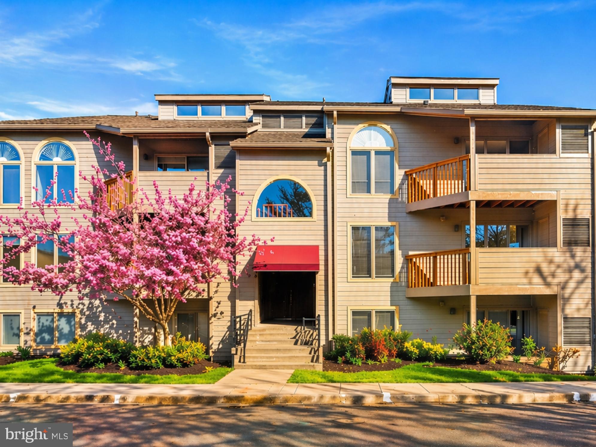 CHESAPEAKE HARBOUR - Residential