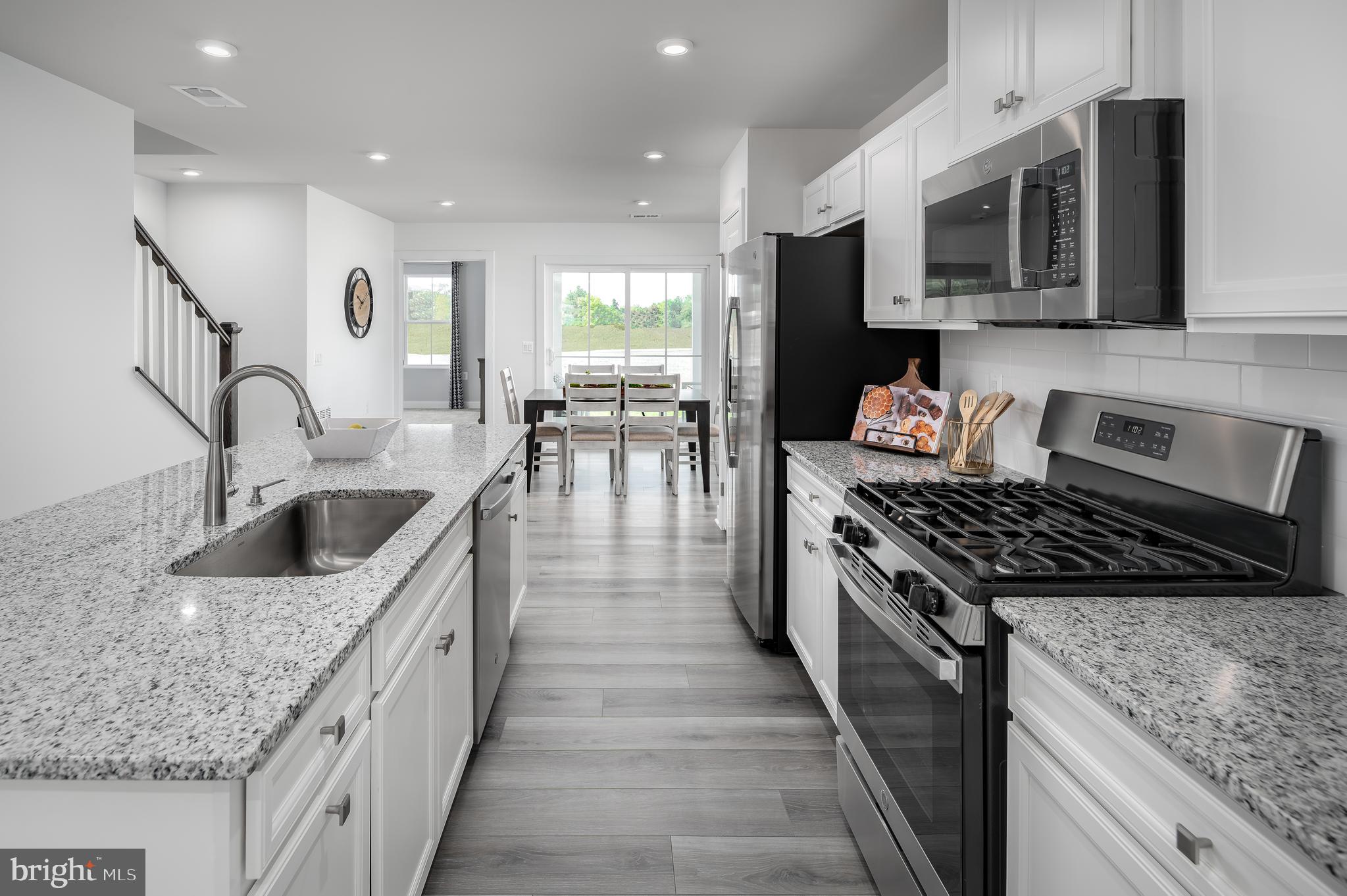ARCADIA NORTH - Residential