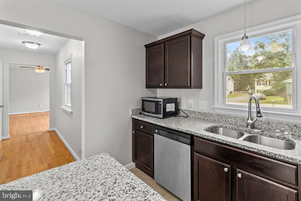 LAKE CAROLINE - Residential
