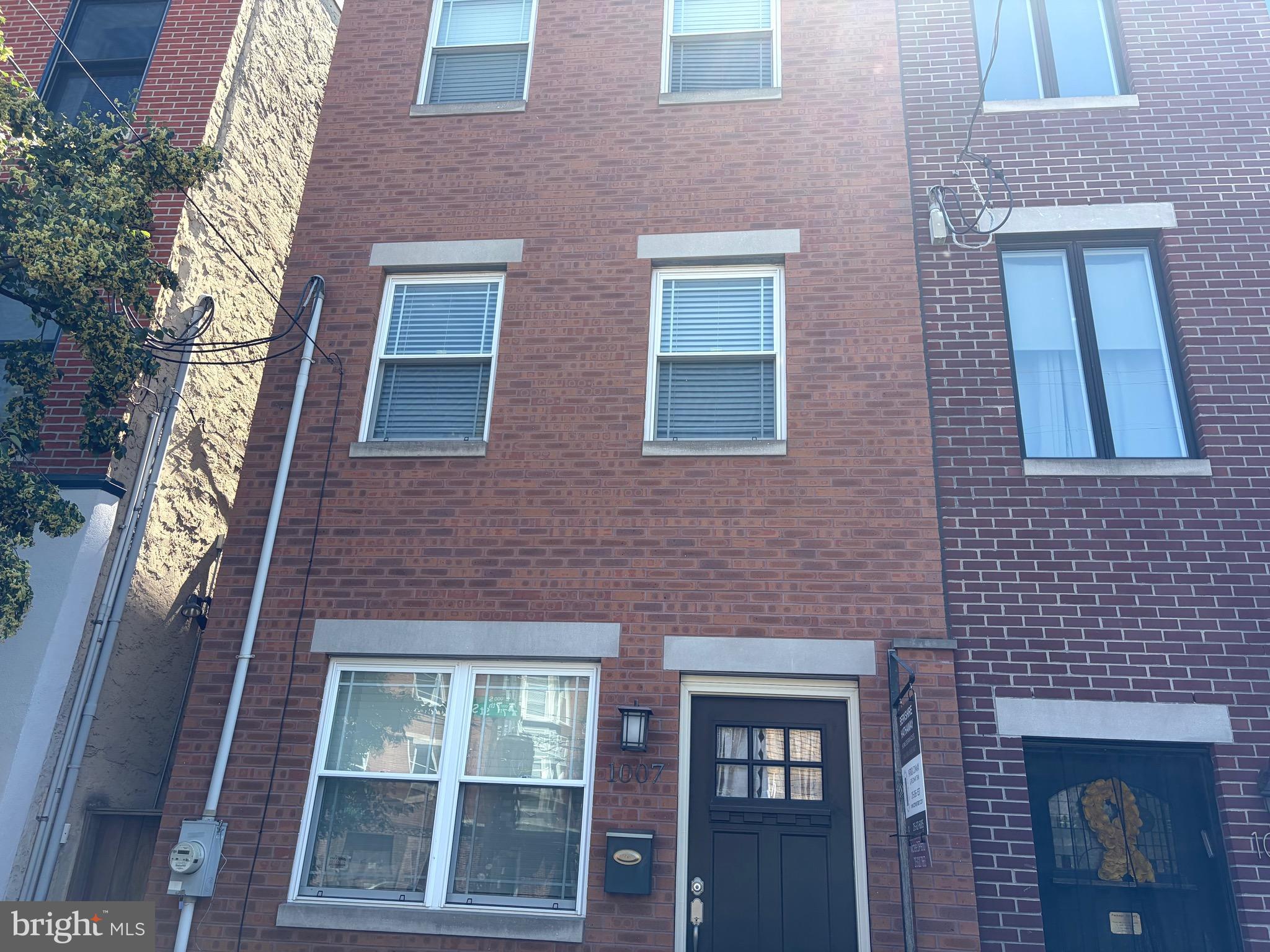 BELLA VISTA - Residential