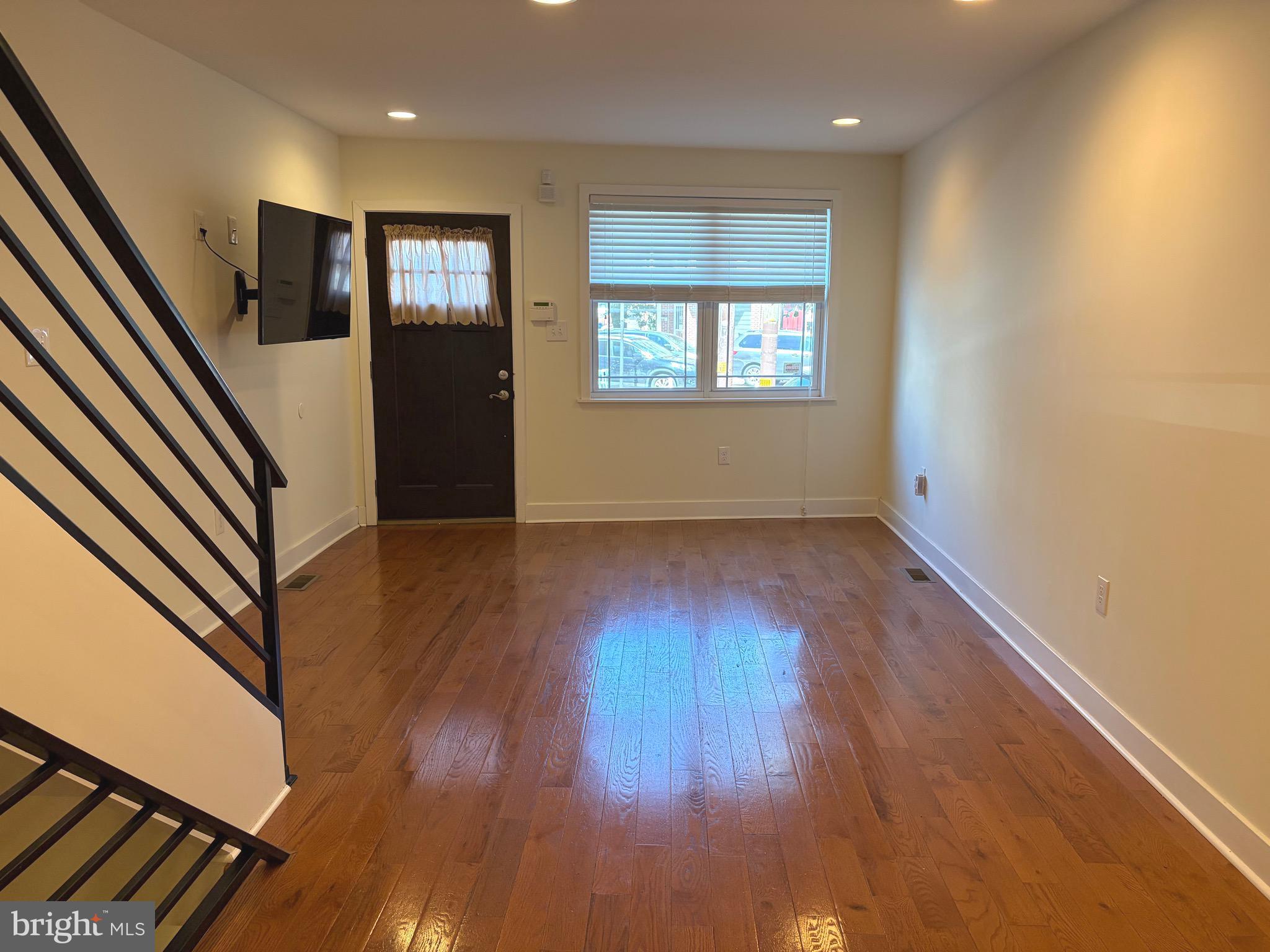 BELLA VISTA - Residential