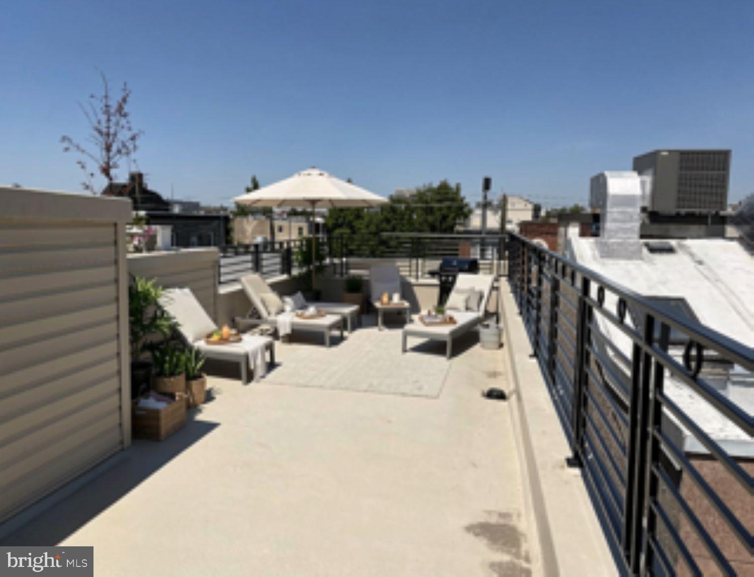 BELLA VISTA - Residential