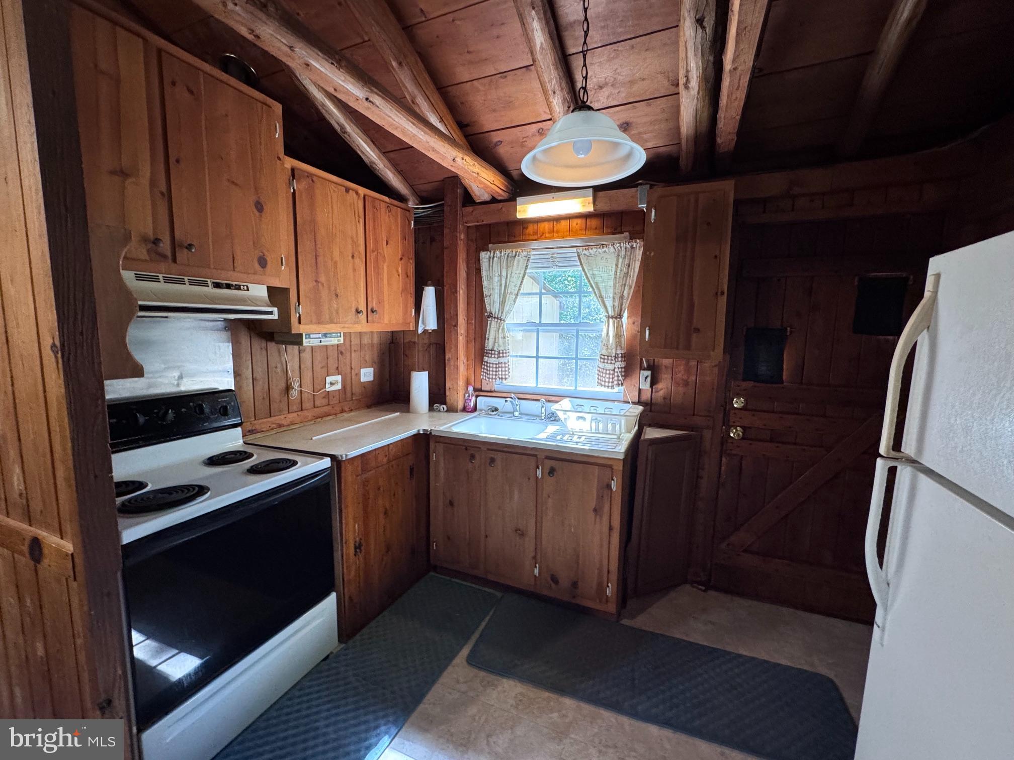 CHESAPEAKE RANCH ESTATES - Residential
