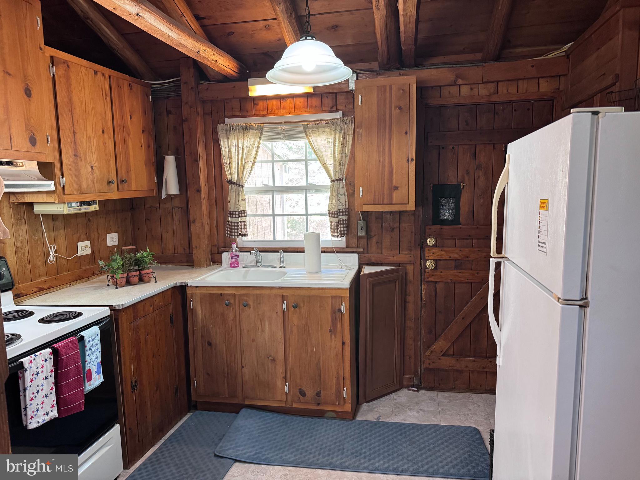 CHESAPEAKE RANCH ESTATES - Residential