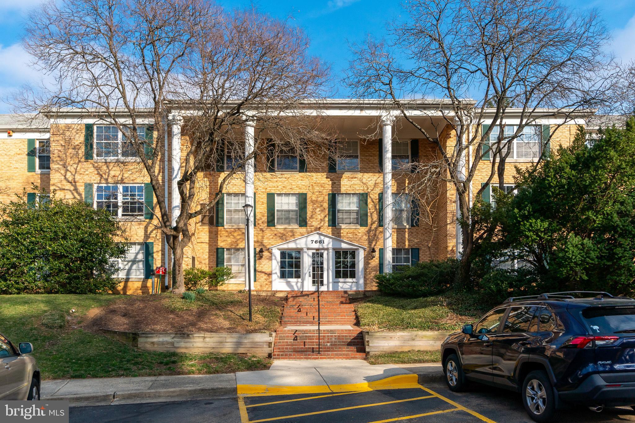THE COLONIES - Residential