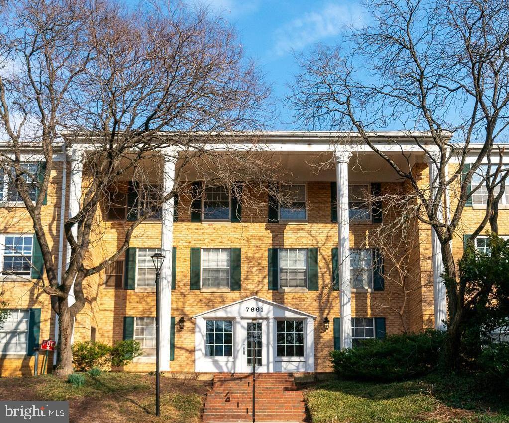 THE COLONIES - Residential